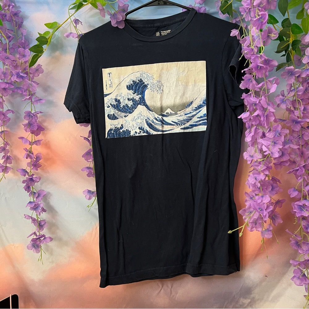 Graphic T-Shirt with The Great Wave print